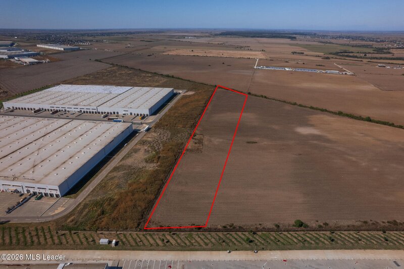 Joita, teren industrial de vanzare, Autostrada A1 Bucuresti-Pitesti, km 23